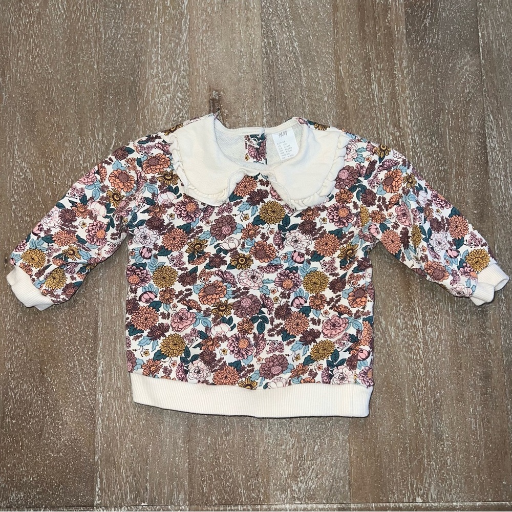 H&M Floral Peter Pan Collar Sweatshirt
